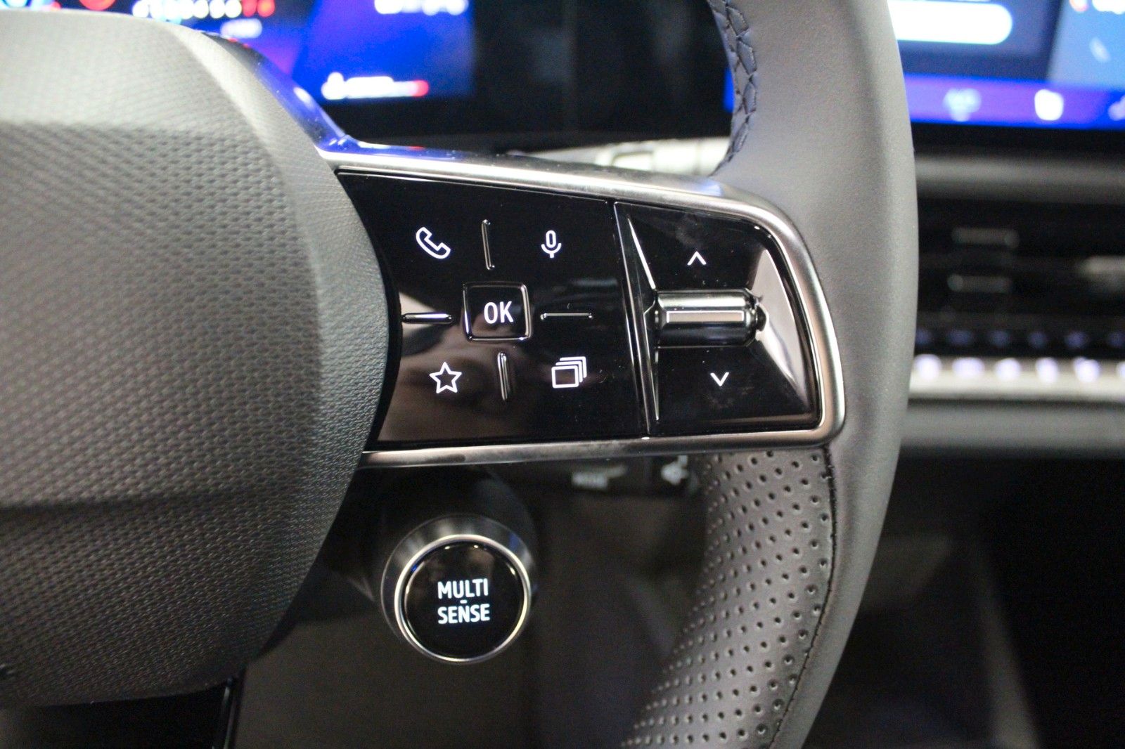 Fahrzeugabbildung Renault Clio VI TCe 115 Techno*Winter-Paket* #15687