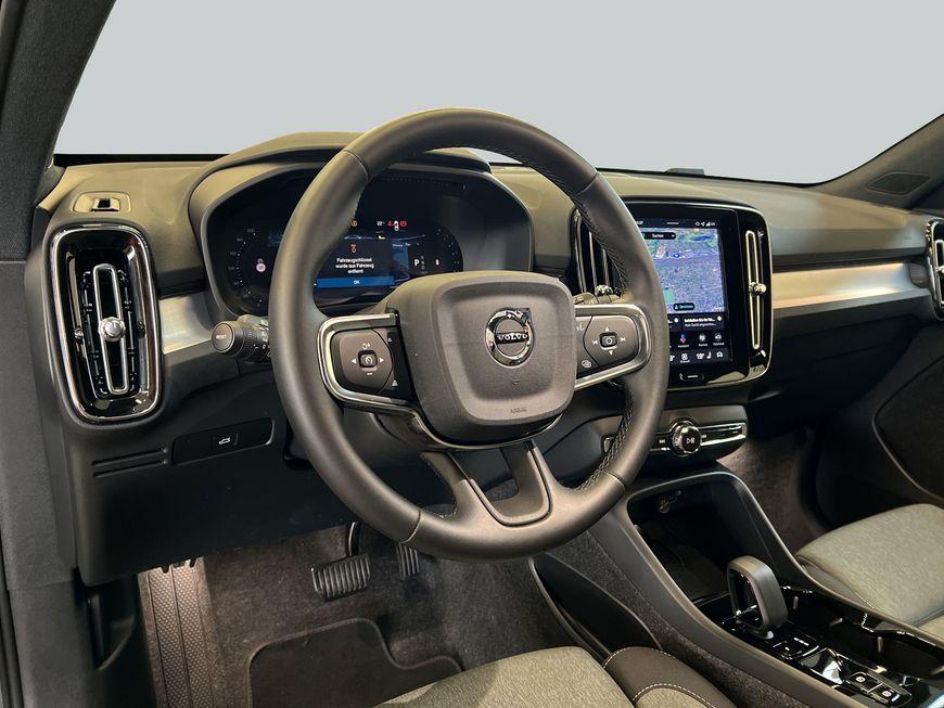 Volvo XC40 B3 Plus Black-Edition DKG Pixel-LED 360° Al