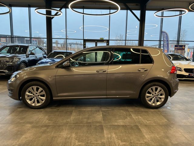 Volkswagen Golf VII Lim. Sound Start-Stopp *Navi*Kamera*