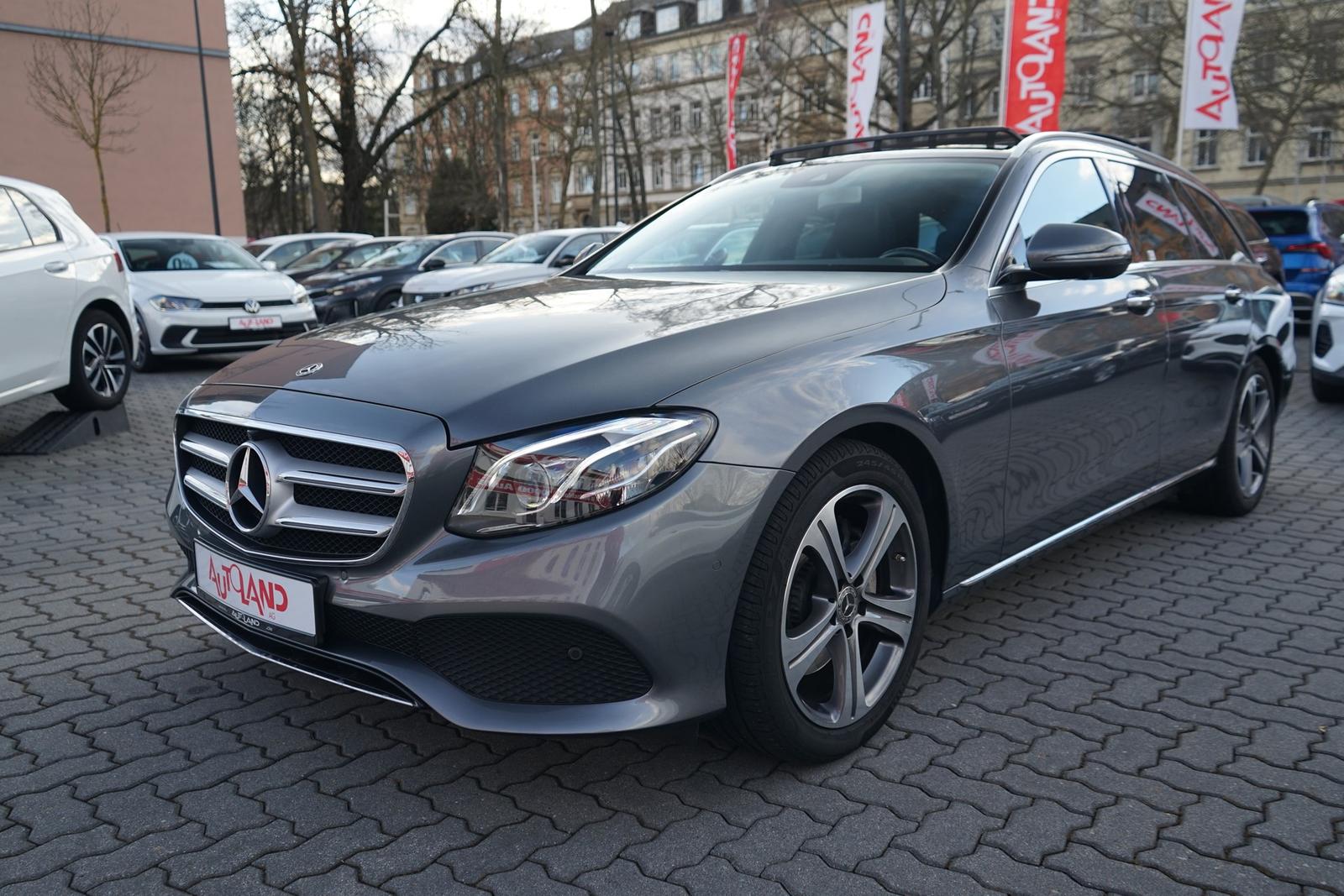 Mercedes-Benz E200 T-Modell Avantgarde LED Navi 360° Panorama