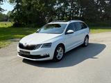 Skoda Octavia 1.5 TSI DSG CLEVER Combi LED Pano AHK