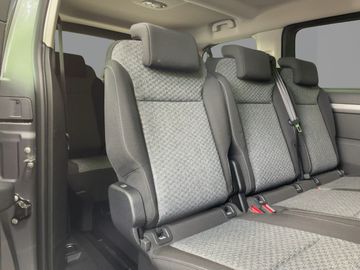 Opel Zafira Life - 10