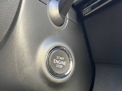 SKODA Karoq 4x4 AHK NAVI DCC Standh. Kamera PDC LED 19