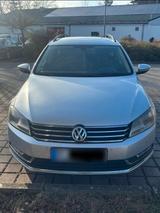 Volkswagen Passat - Volkswagen Passat aus 2012: Kombi