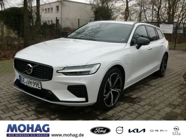 Volvo V60 T6 AWD Ultra Dark*Business-Paket*360Grad*B+W