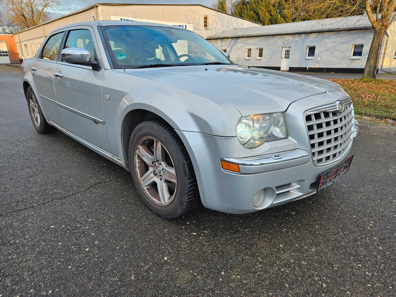 Chrysler 300C 2.7L Limousine
