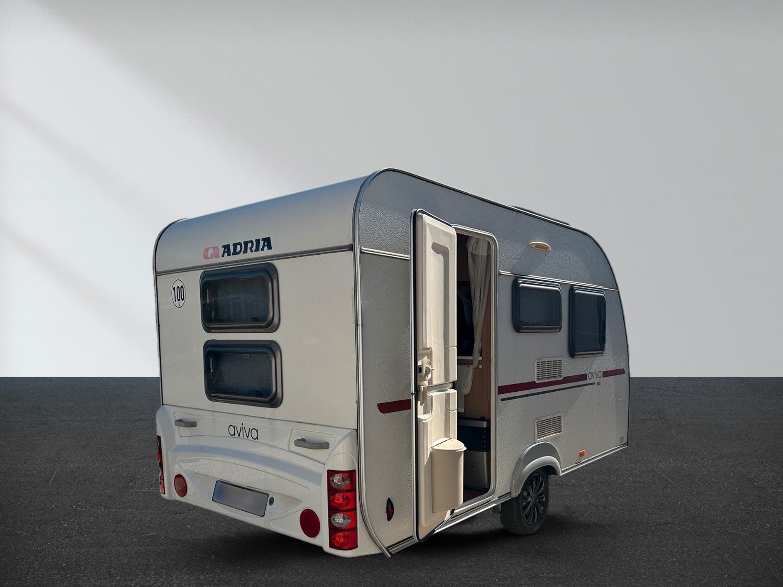 Adria Aviva Light 350L – Bild 4