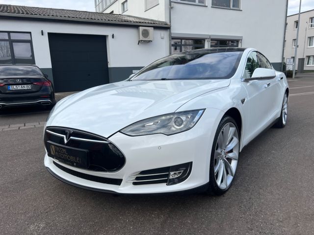 Tesla MODEL S P85+ *VOLL-LEDER*PANORAMA*LUFTFEDERUNG*