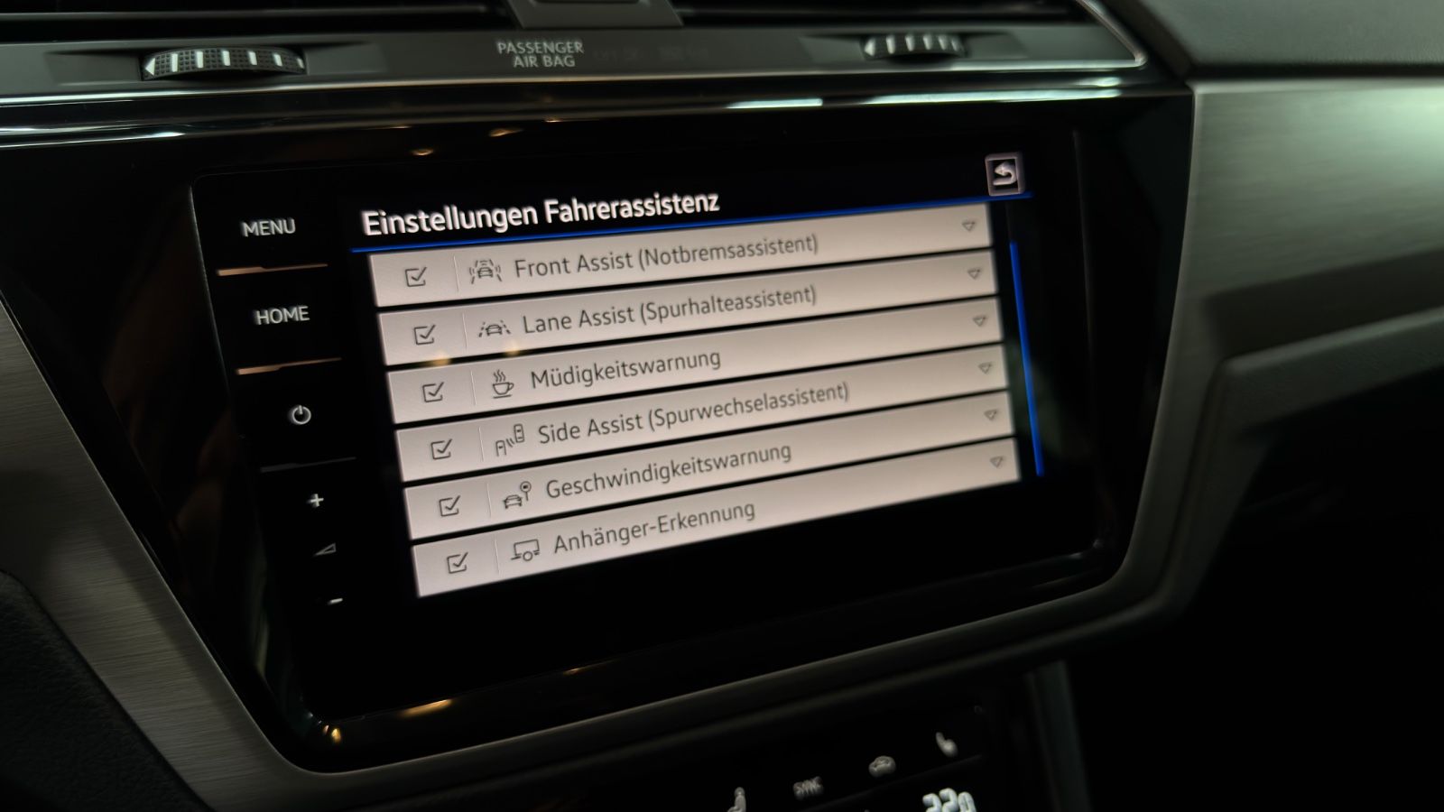 VW Touran Touran Comfortline AHK|Dynaudio|7-Sitzer|Kamera Vorschau 31