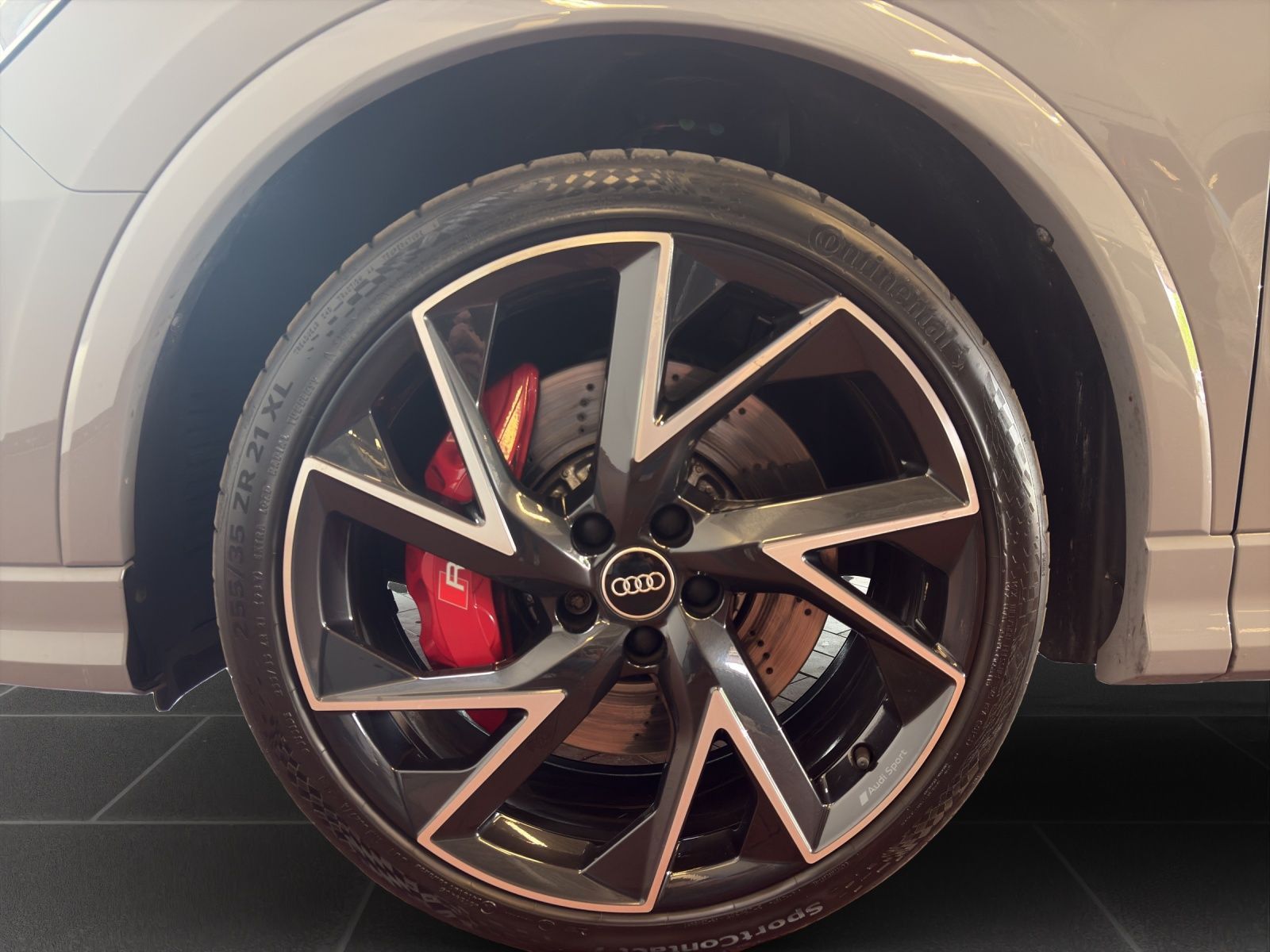 Audi RSQ3 - Bild 9