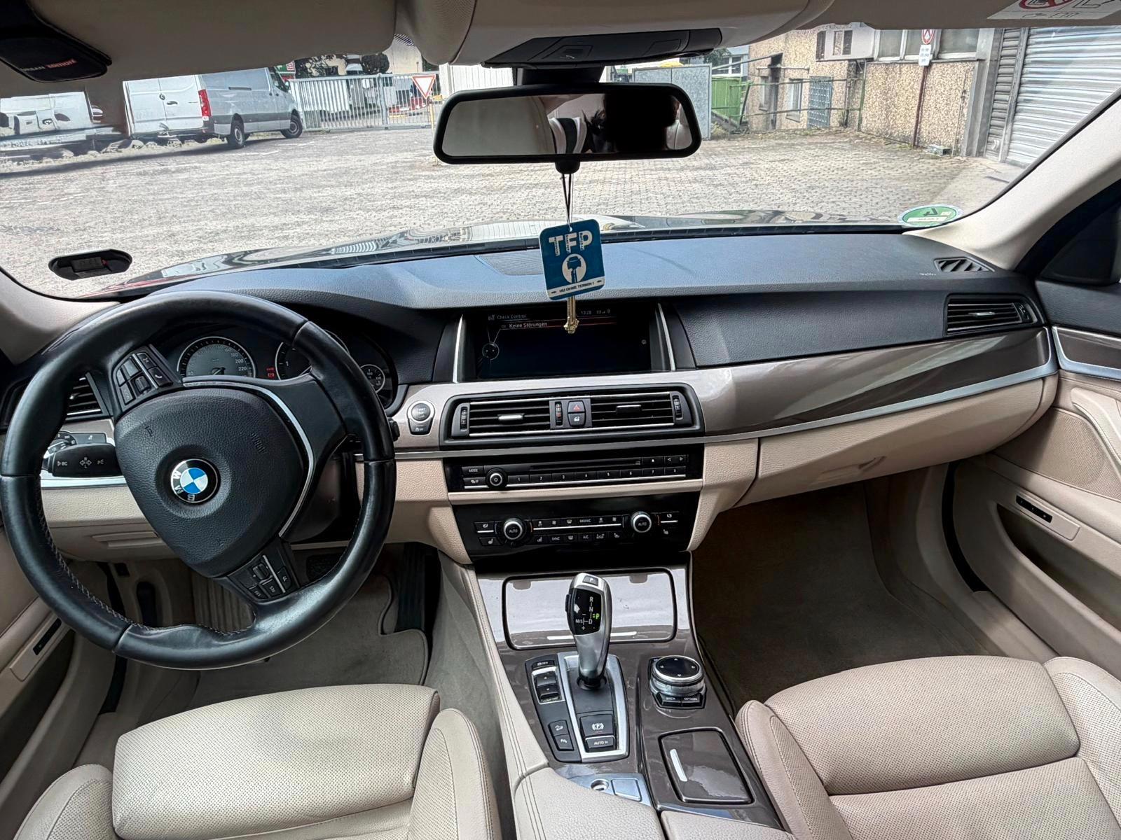 BMW 530d xDrive A Modern Line Modern Line