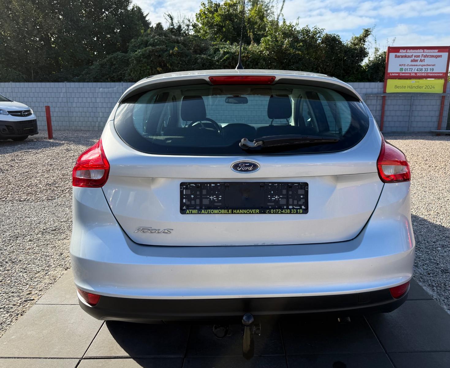 Ford Focus 1,6 Titanium Sportsitze Sport Lenkrad