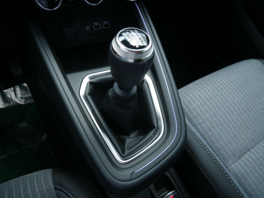 Fahrzeugabbildung Renault Clio Techno TCe 90