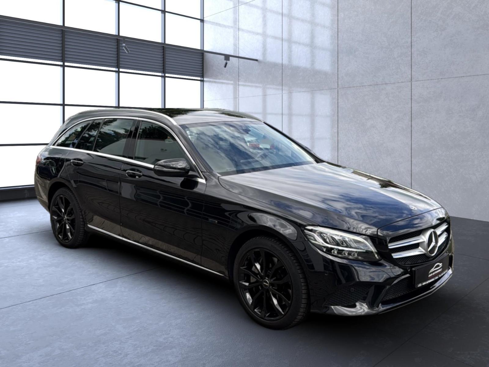 Mercedes-Benz C 300 de T Avantgarde BURMESTER+LED+NAVI+AHK