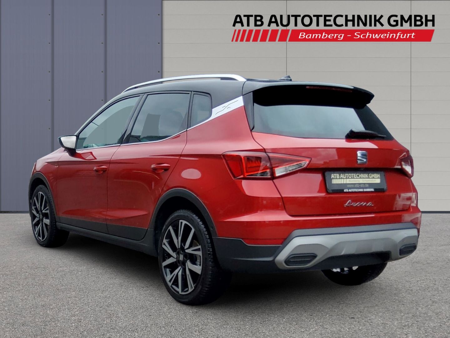 Fahrzeugabbildung SEAT Arona Xperience LED ACC PDC Rückfahrkamera Navi