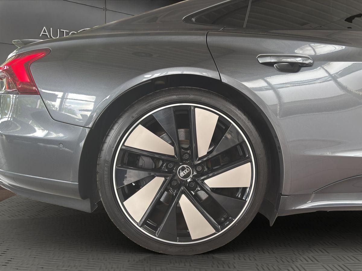 e-tron GT quattro 360° B&O HUD Matrix-LED+Laser