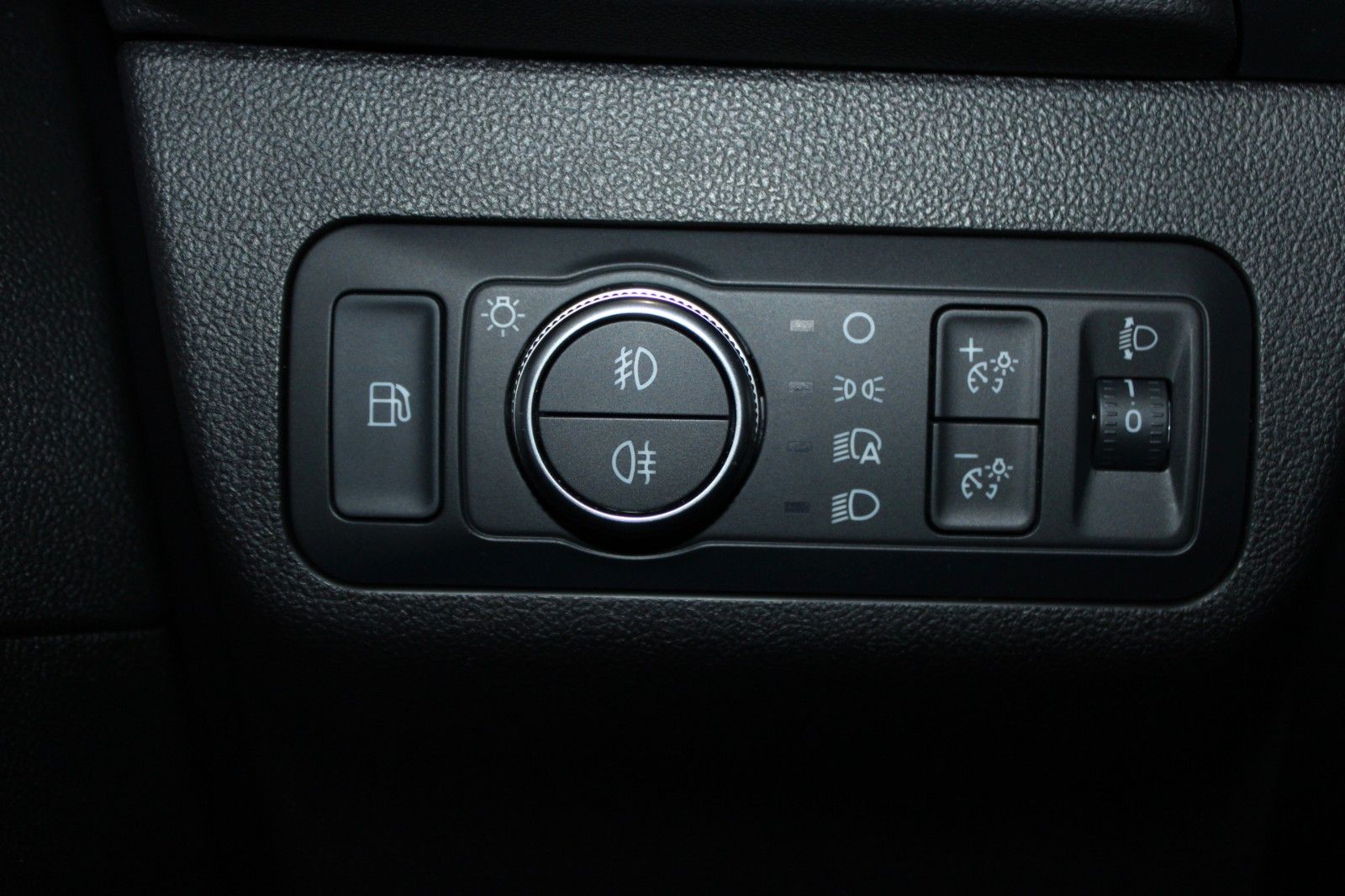 Fahrzeugabbildung Ford Kuga 2.5 PHEV ST-Line Aut. NAVI CAM WinterPaket