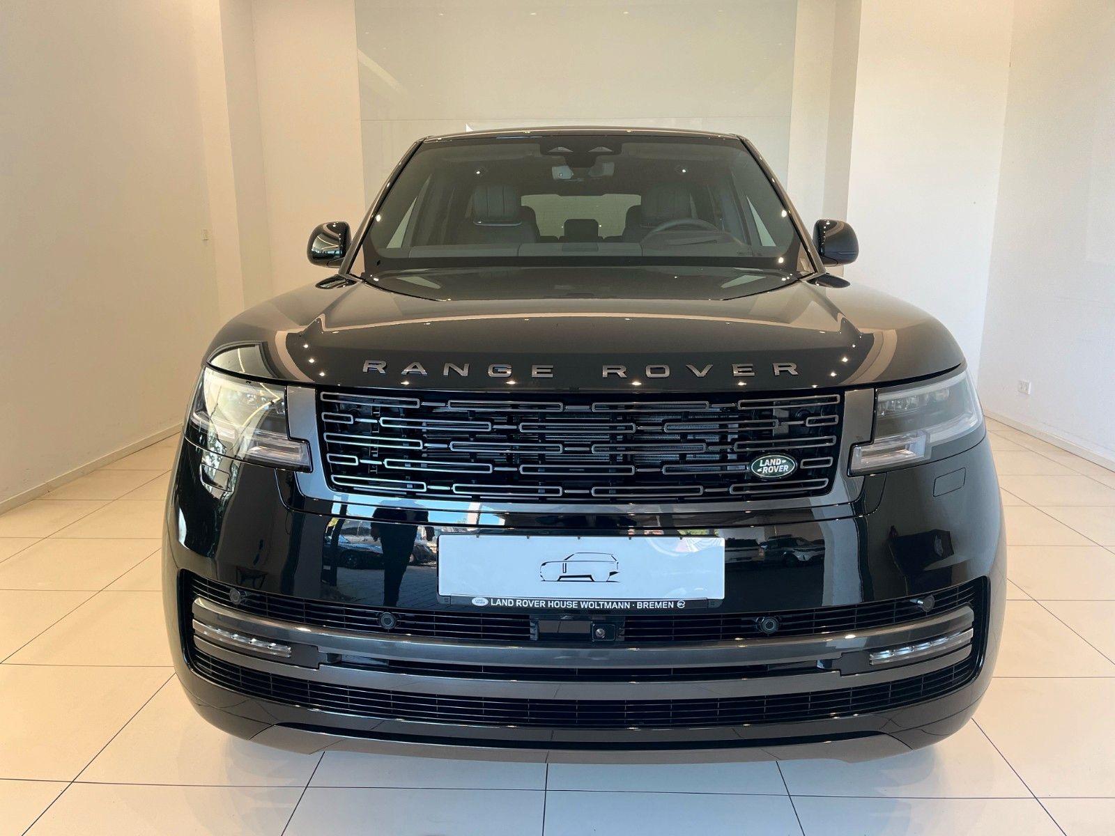 Fahrzeugabbildung Land Rover Range Rover P460e HSE Hybrid AHK & Panoramadach