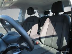 VW T-Roc 1.5 TSI Life LED 17'' Lane digital DAB Sih VW T-Roc 1.5 TSI Life LED 17'' Lane digital DAB Sih