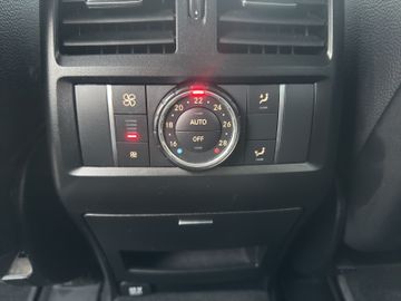 Mercedes-Benz GLE 500 4Matic AMG-Line Head Up mit Historie MB, Bild 12