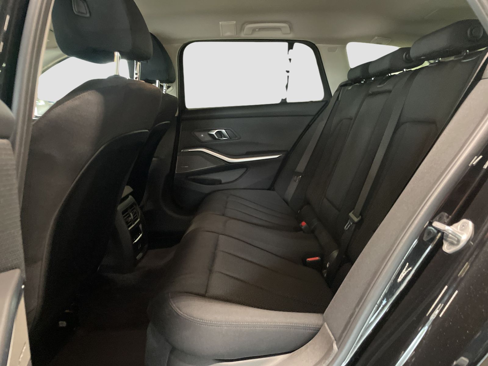 BMW 320 - Bild 13