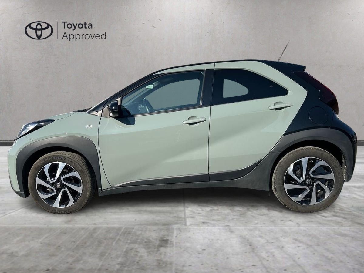 Other TOYOTA Aygo X - Aygo X 1.0 VVT-i 72 CV 5 porte T imagem 3