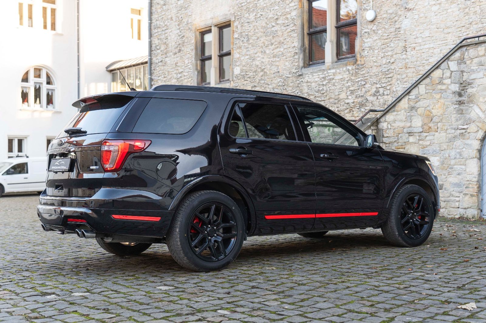 Fahrzeugabbildung Ford Explorer 3.5L SPORT 4X4 KAM TOTW M+S SZH/SZK