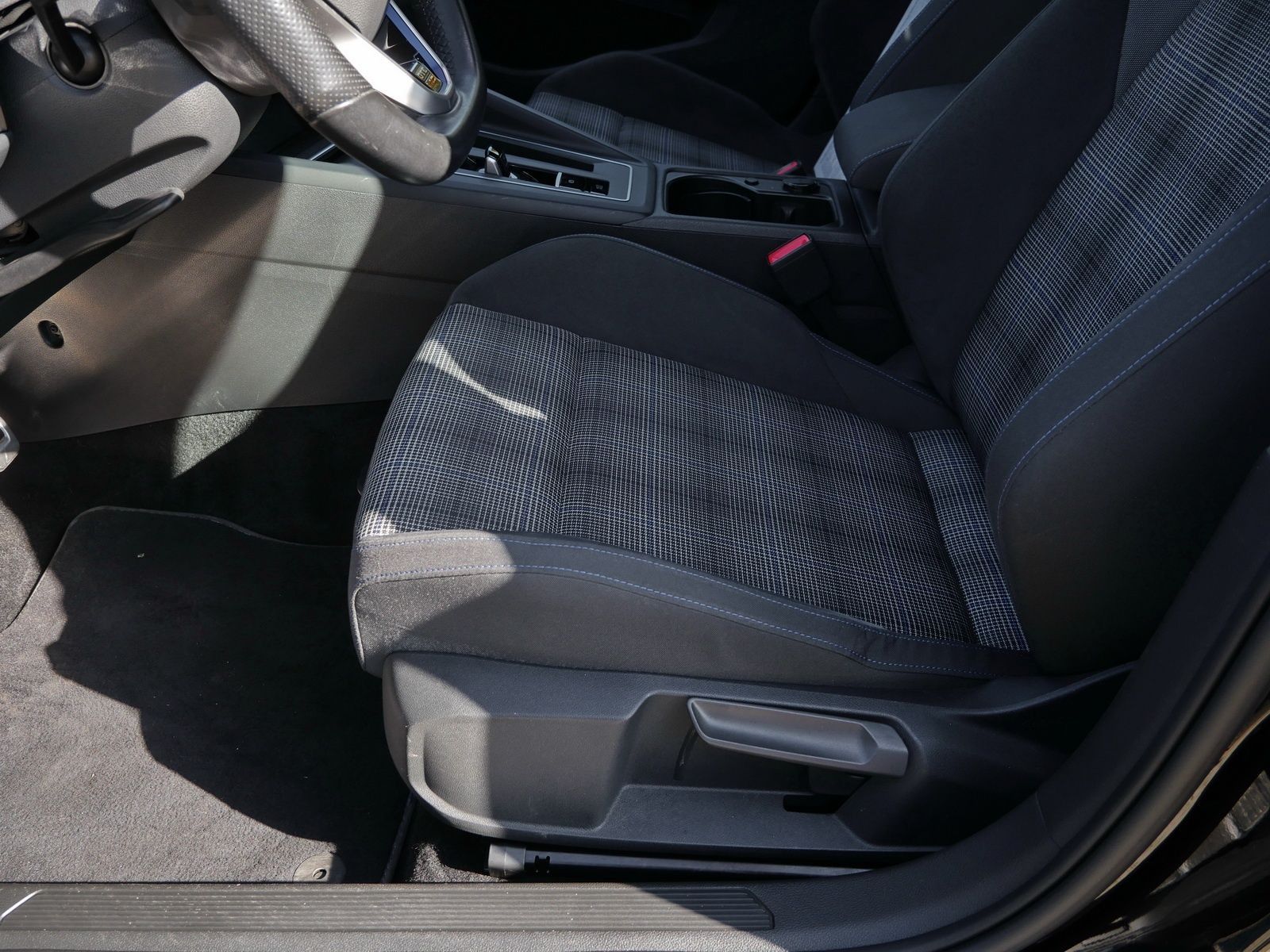Volkswagen Golf - Bild 23