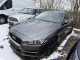 Jaguar XE Prestige * TOP AUSSTATTUNG * XENON * LED *TÜV - Jaguar XE Prestige mit Diesel-Antrieb