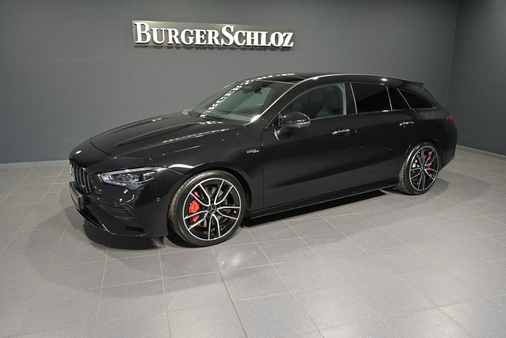 Mercedes-Benz CLA 35 AMG Shooting Brake