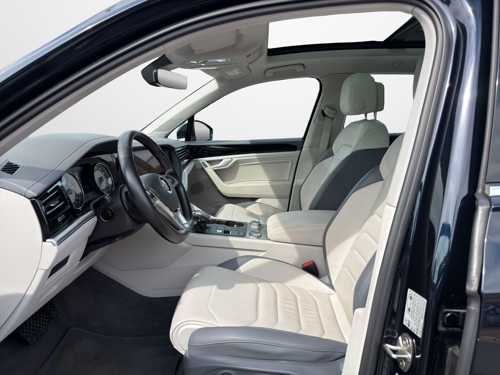 Volkswagen Touareg  3.0 TDI DSG 4M Elegance  HeadUp Panodac foto 8