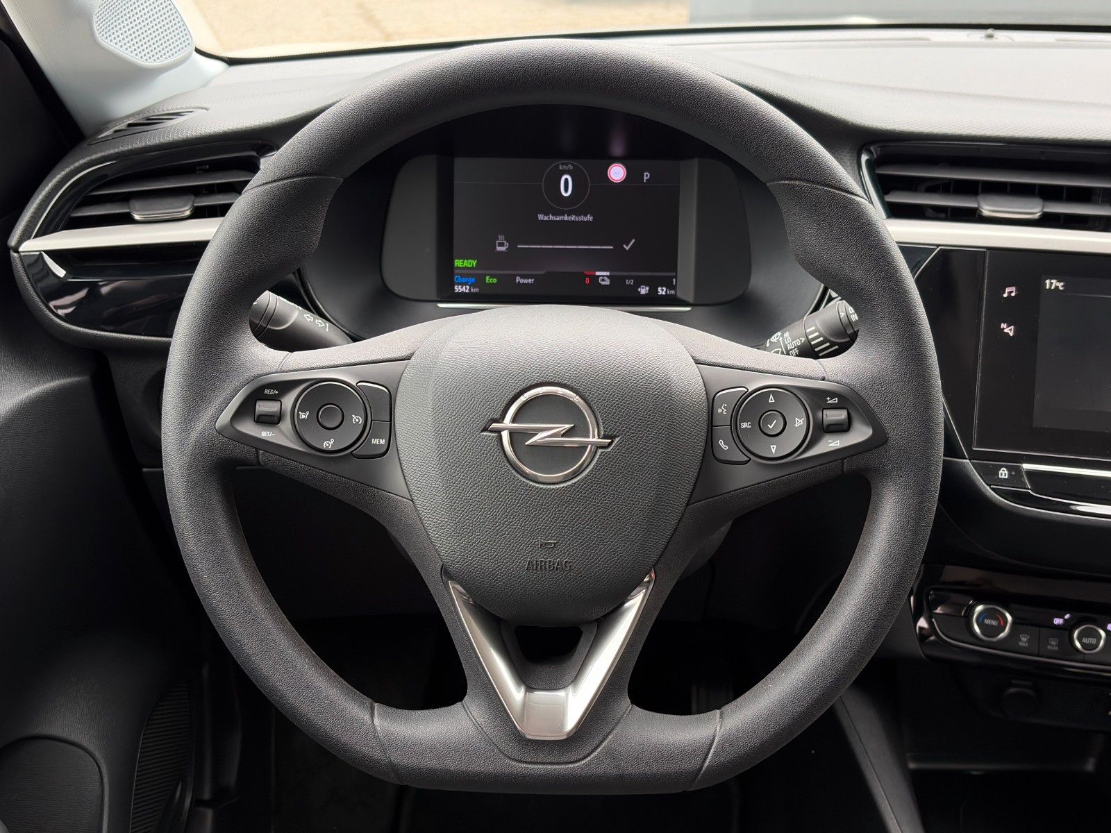 Fahrzeugabbildung Opel Corsa F e Edition 11KW Charger TEMP. PDC 50KWH