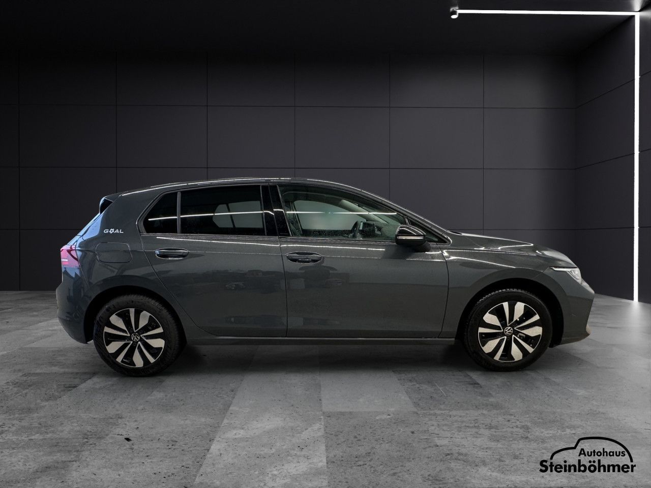 Volkswagen Golf - Bild 8
