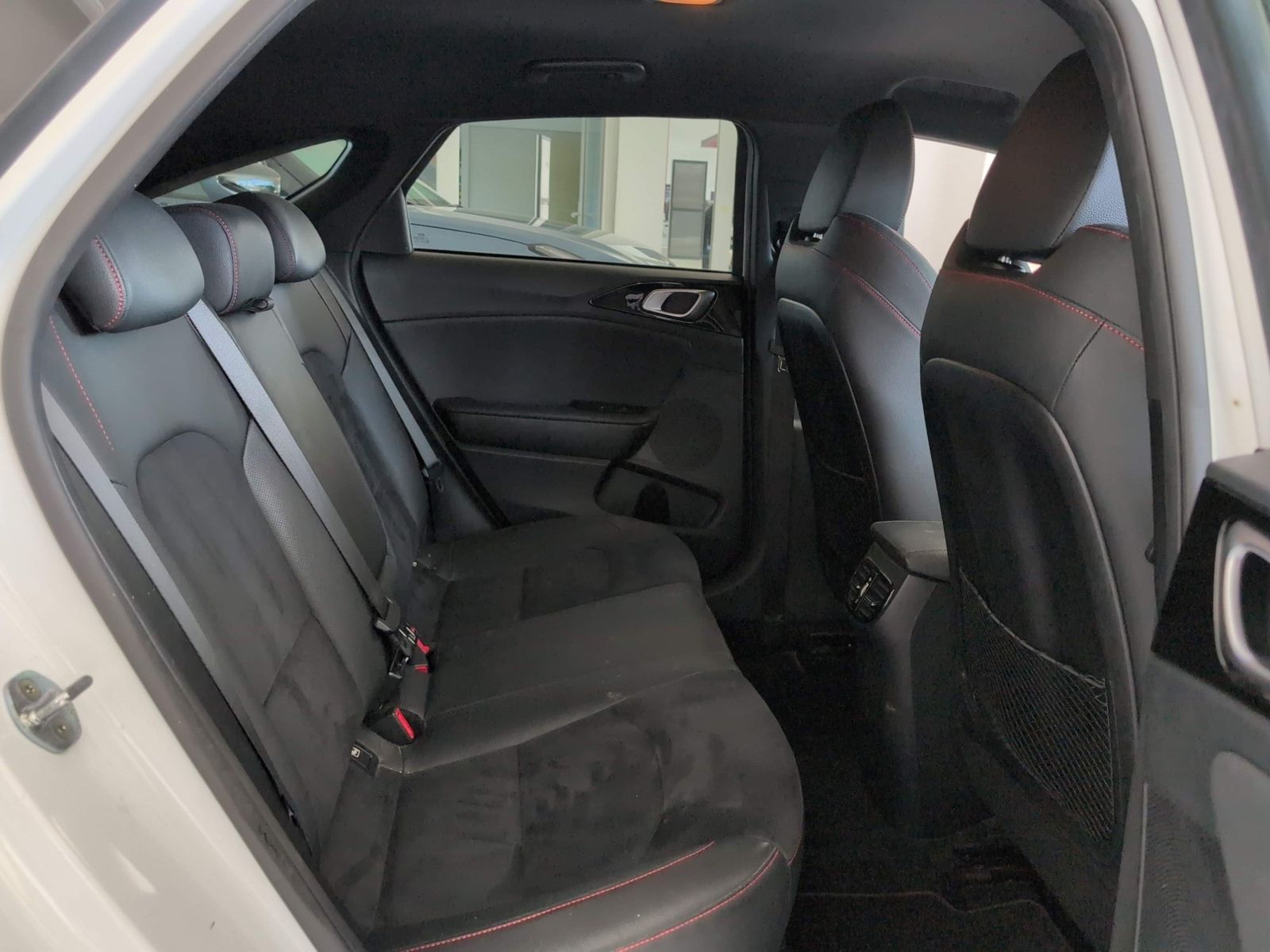 KIA pro_cee'd ProCeed 1.6 T-GDI GT DCT Navi Komfort JBL – Bild 11