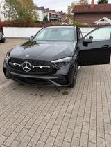 Mercedes-Benz GLC 300 d 4MATIC/SHZ/PANO/BUR