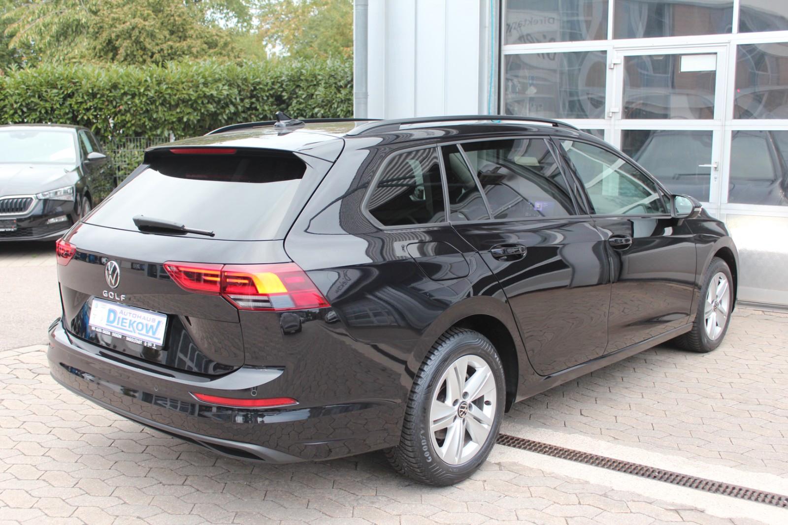 Volkswagen Golf VIII Var Life/DSG/Navi/ACC/PDC/SHZ/LED/Kam., миниатюра 3