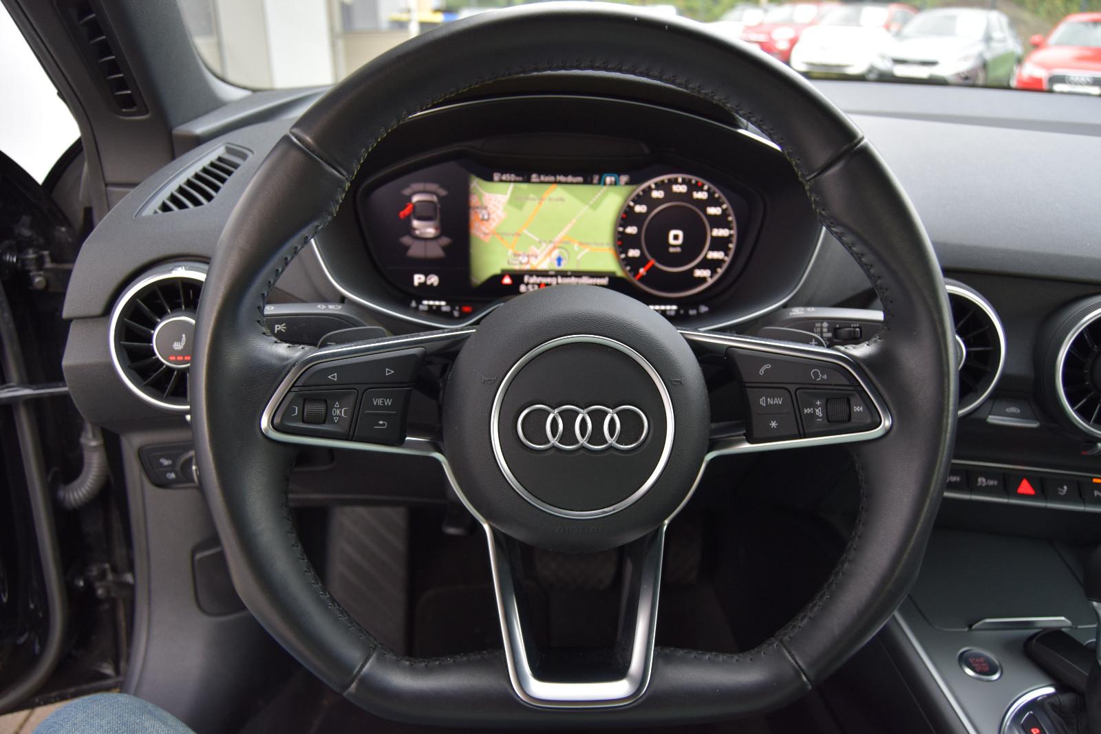 Audi TT Roadster !AUTOMATIK!Navi,Leder,Xenon,Parks,,,