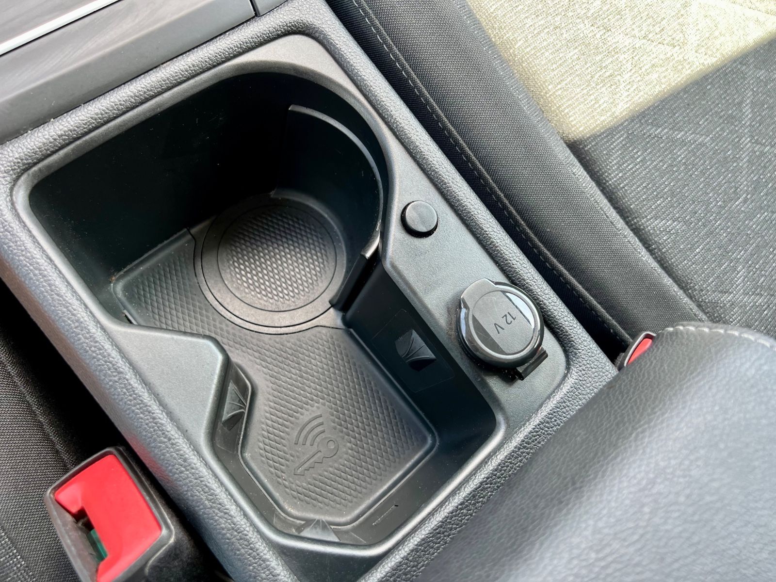 VW Golf VIII Variant Life AAC SHZ CARPLAY LED