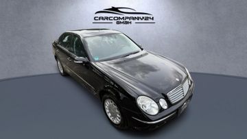 Mercedes E 200 - 12
