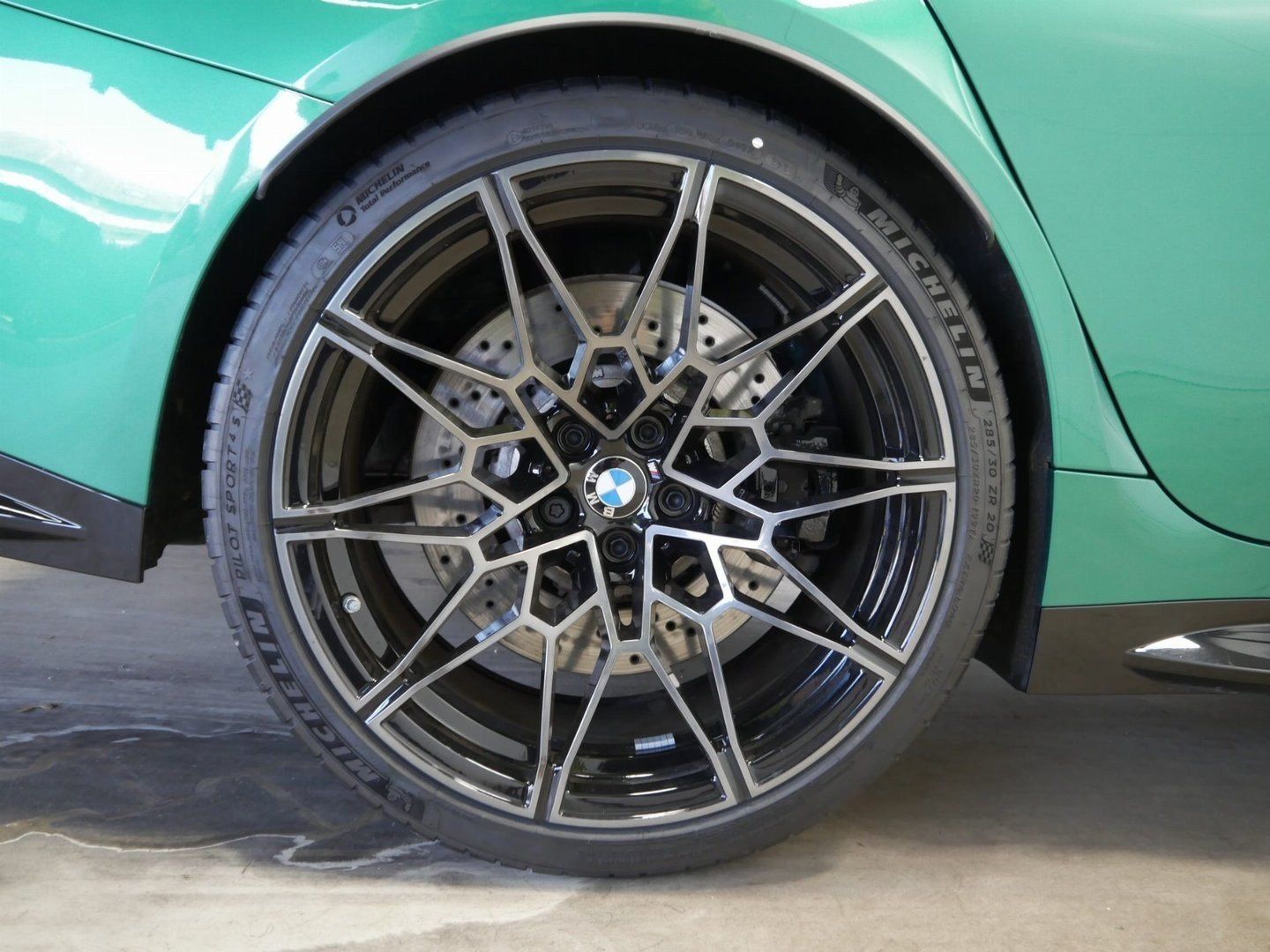 Fahrzeugabbildung BMW M3 Competition M xDrive Touring HK HiFi Sportsit