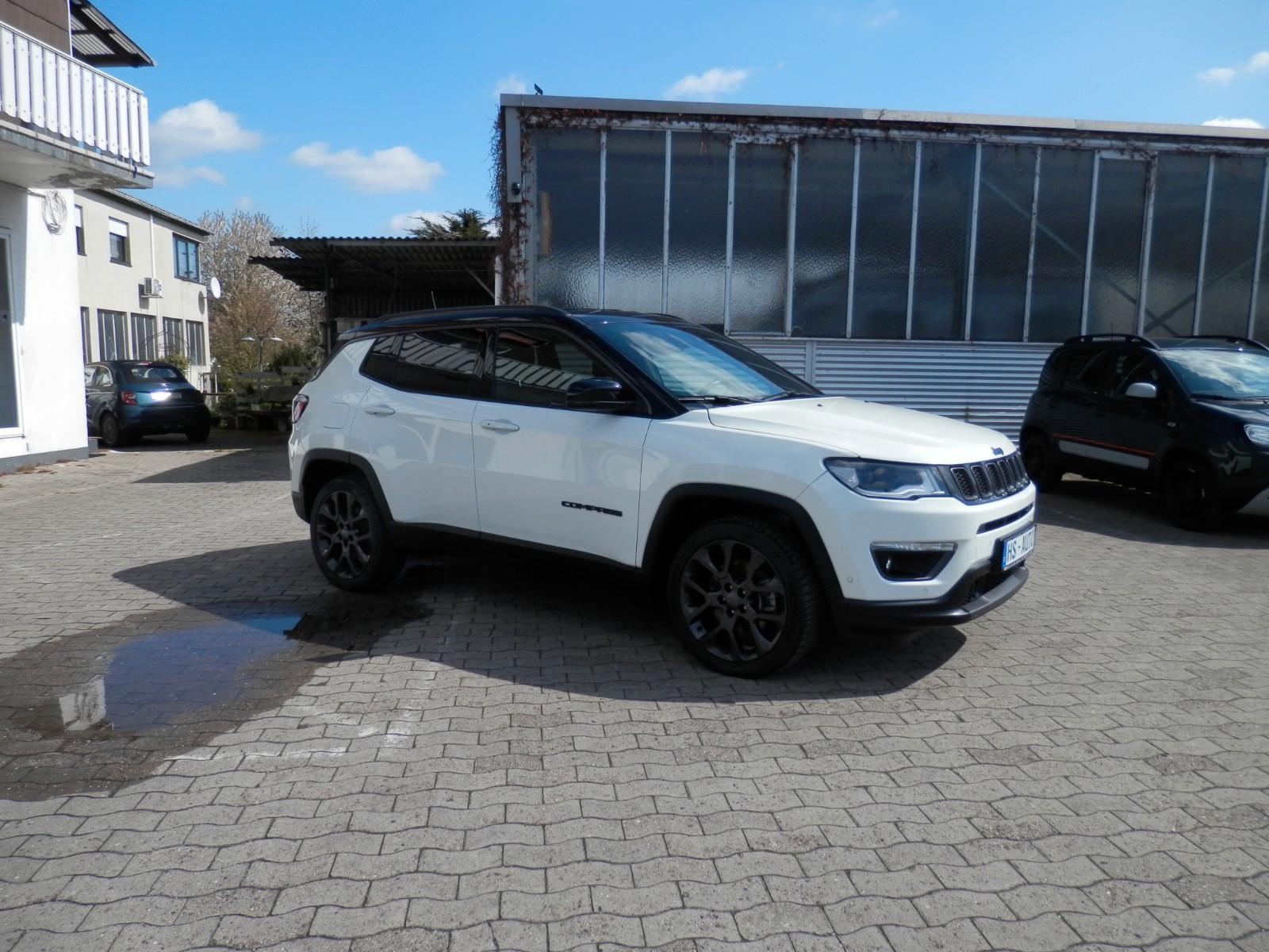 Jeep Compass S Plug-In Hybrid 4WD