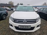 Volkswagen Tiguan Sport & Style DSG 4Motion R-Line NAVI BT - Volkswagen Tiguan: Motion
