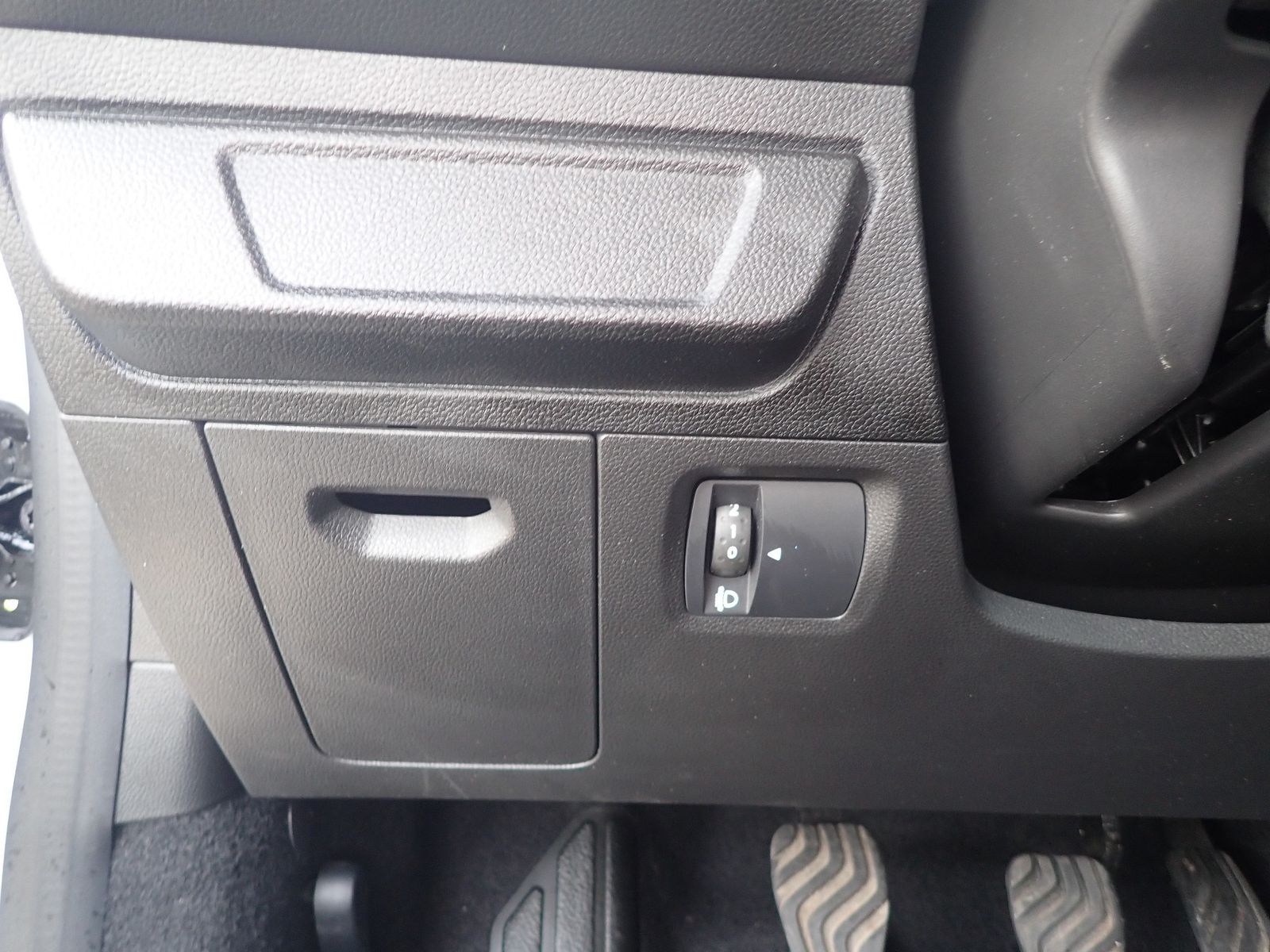 Fahrzeugabbildung Dacia Sandero Expression TCe 90