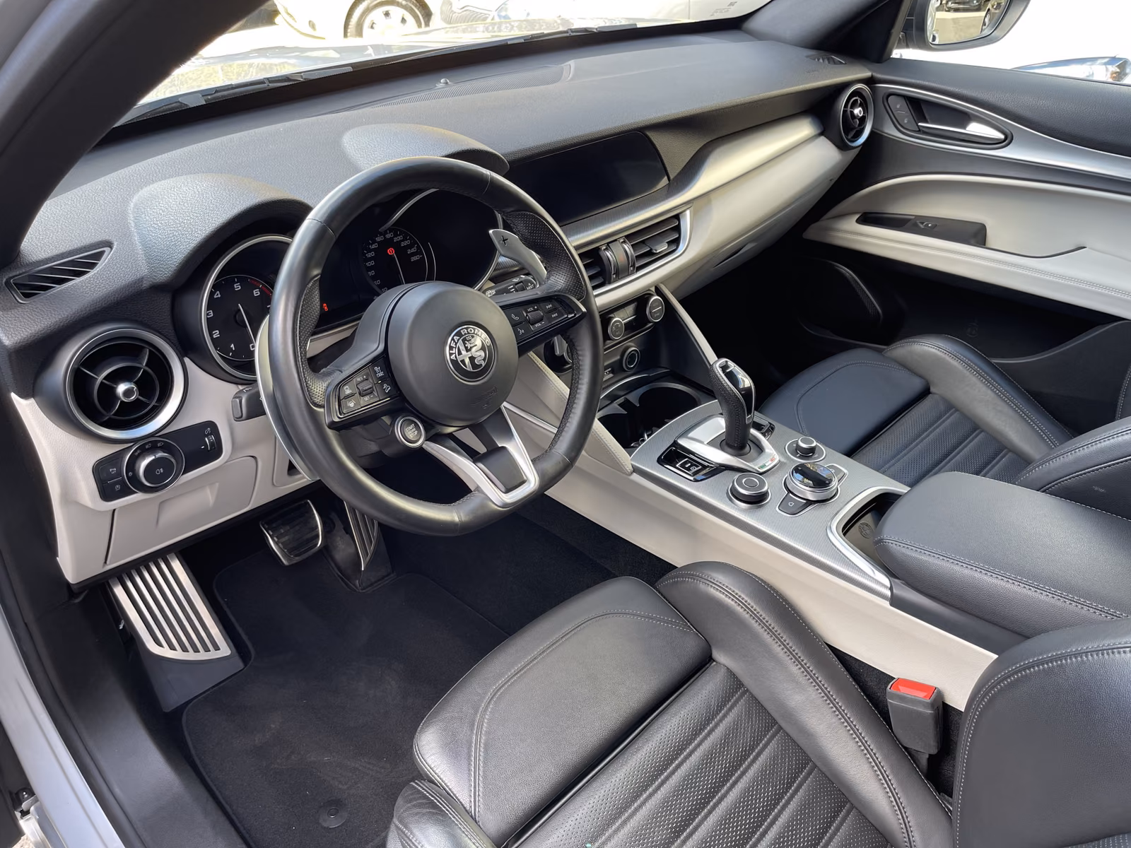 Alfa Romeo Stelvio Veloce Q4 Performance Xenon Kamera ACC, миниатюра 13