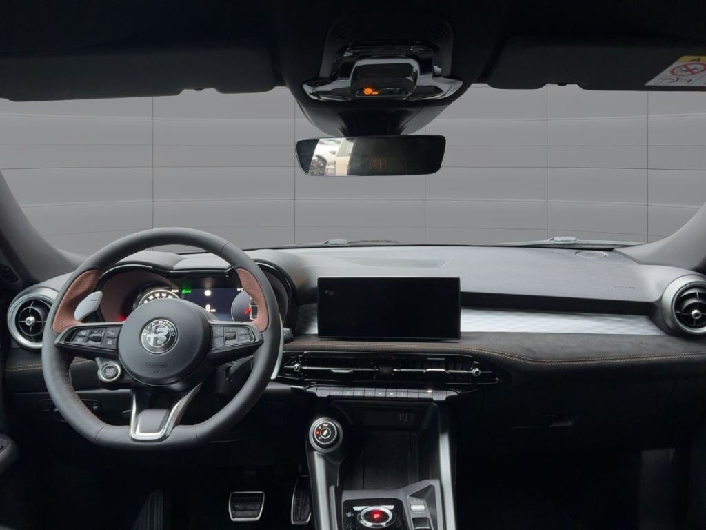 Fahrzeugabbildung Alfa Romeo Tonale Intensa Diesel MY25 INTENSA