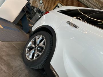 Kia Sorento*SitzBelüftung*Pano*ACC*Memory*BI-Xenon*