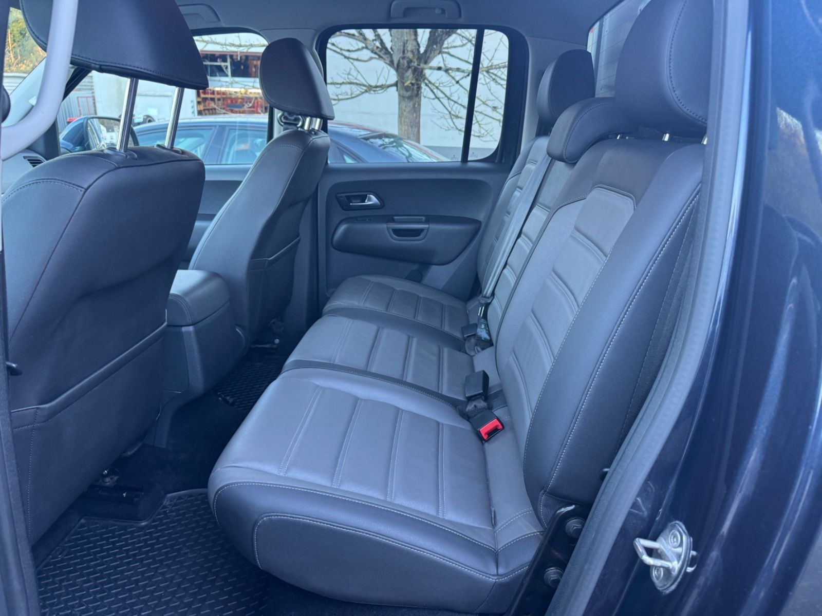 Fahrzeugabbildung Volkswagen Amarok  4Motion Seilwinde+Leder+Kamera+Standheiz