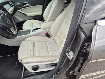 Mercedes CLA 180 - 8