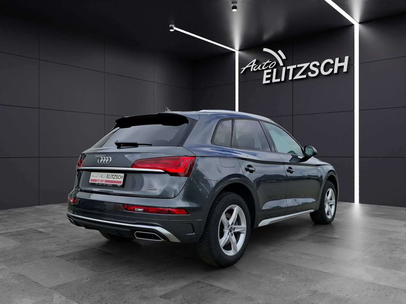 Fahrzeugabbildung Audi Q5 40 TDI Q S-line S-tronic LED AHK Navi GRA PDC