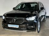 Volvo XC40 T2 Momentum Pro / Winter-Paket / CarPlay - Volvo Gebrauchtwagen in Moers